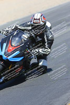 media/Mar-24-2025-Moto Forza (Mon) [[57ce5c5cff]]/3-Beginner Group/Session 3 (Turn 6 Inside)/